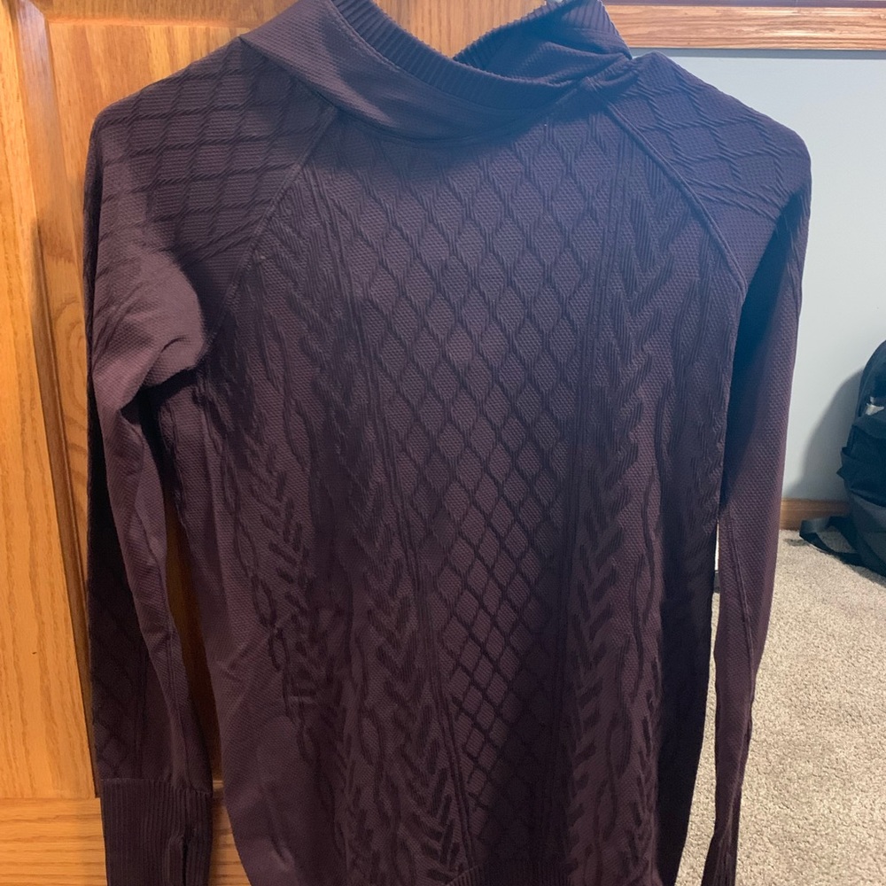 Lululemon maroon hoodie